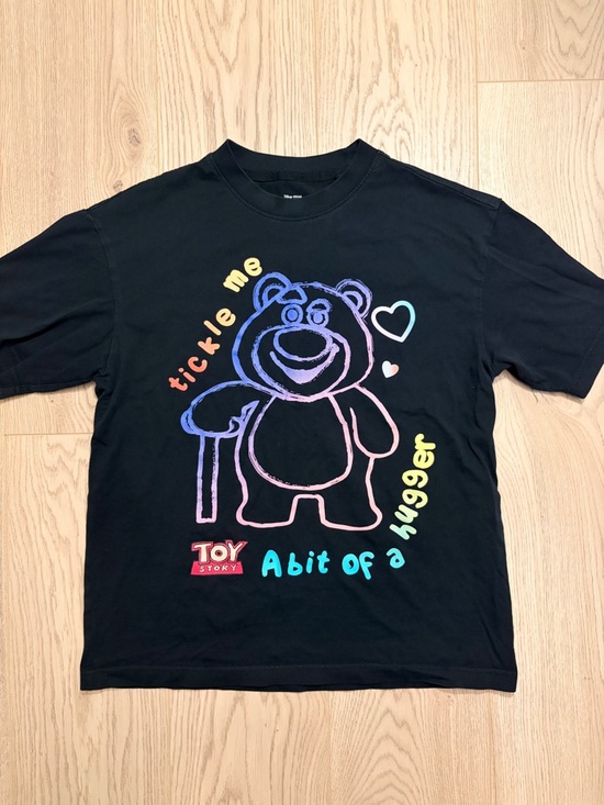 Li-Ning Other - Li-Ning x Disney Toy Story Lotso Bear "A Bit of a Hugger" Graphic Tee Size S
